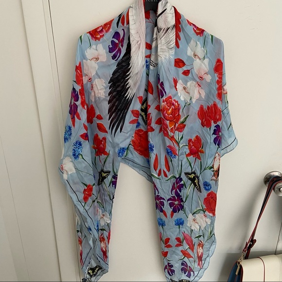 Alexander McQueen Accessories - WORN ONCE. Alexander McQueen Scarf